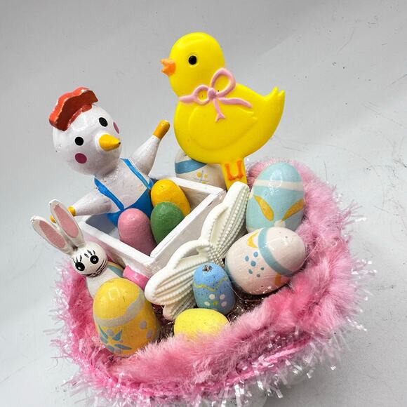 Cute Holiday Spring Handmade Assemblage Decor with Easter Bunny Chicks - Picture 4 of 7